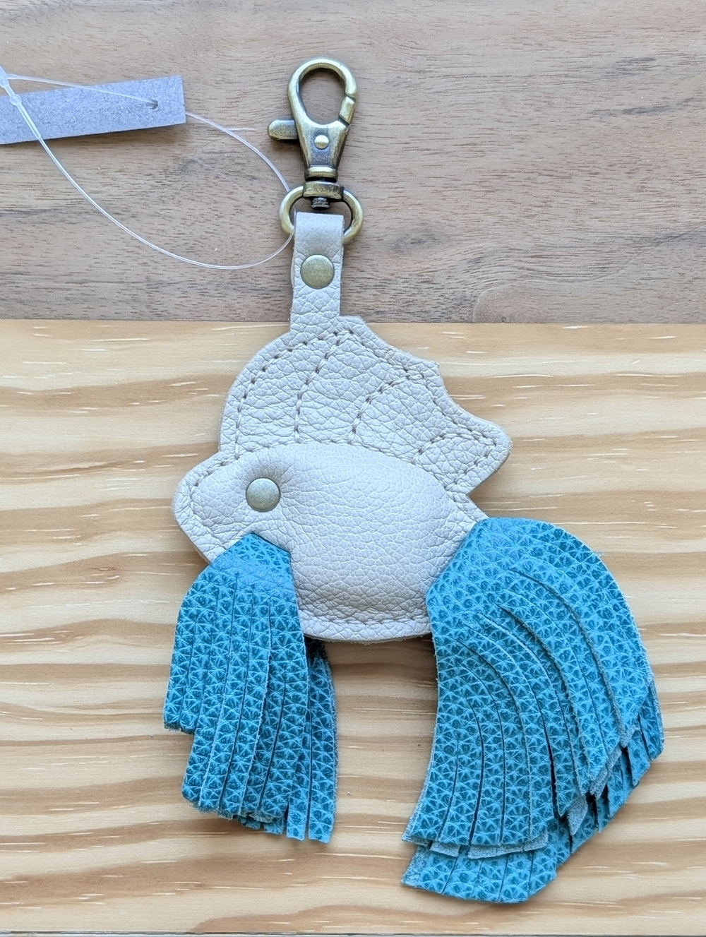 Portland Leather Betta Fish Tassel Keychain - Bone and Turquoise